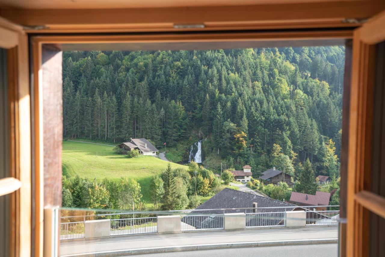 Hotel Wasserfall Jaun Exterior foto